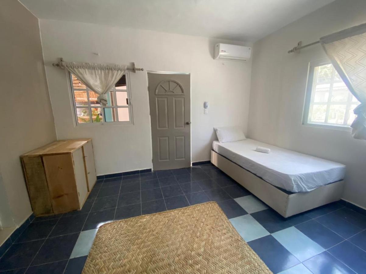 Barco Verde Hostel Holbox Extérieur photo
