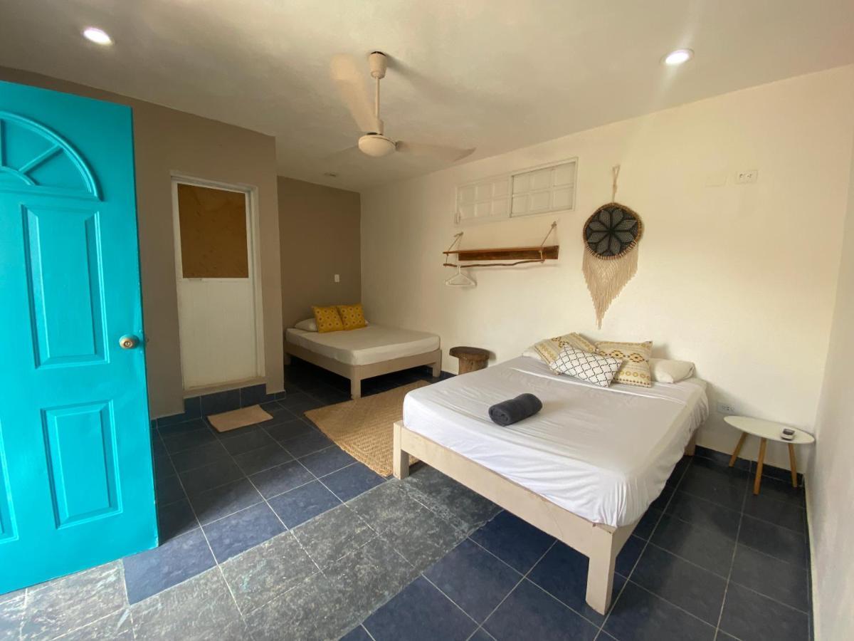 Barco Verde Hostel Holbox Extérieur photo
